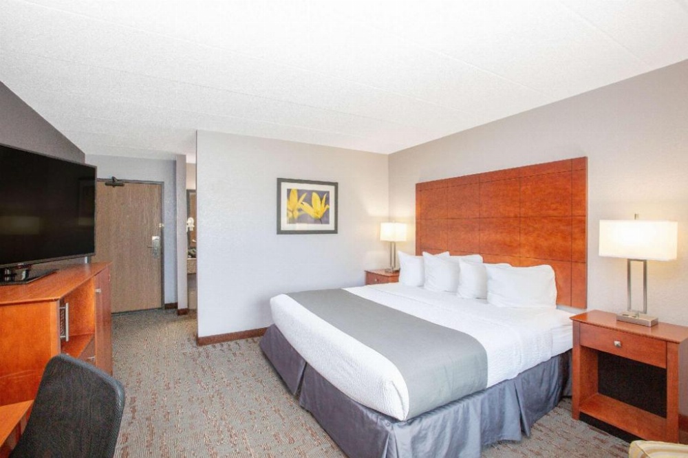 AmericInn by Wyndham Ankeny/Des Moines